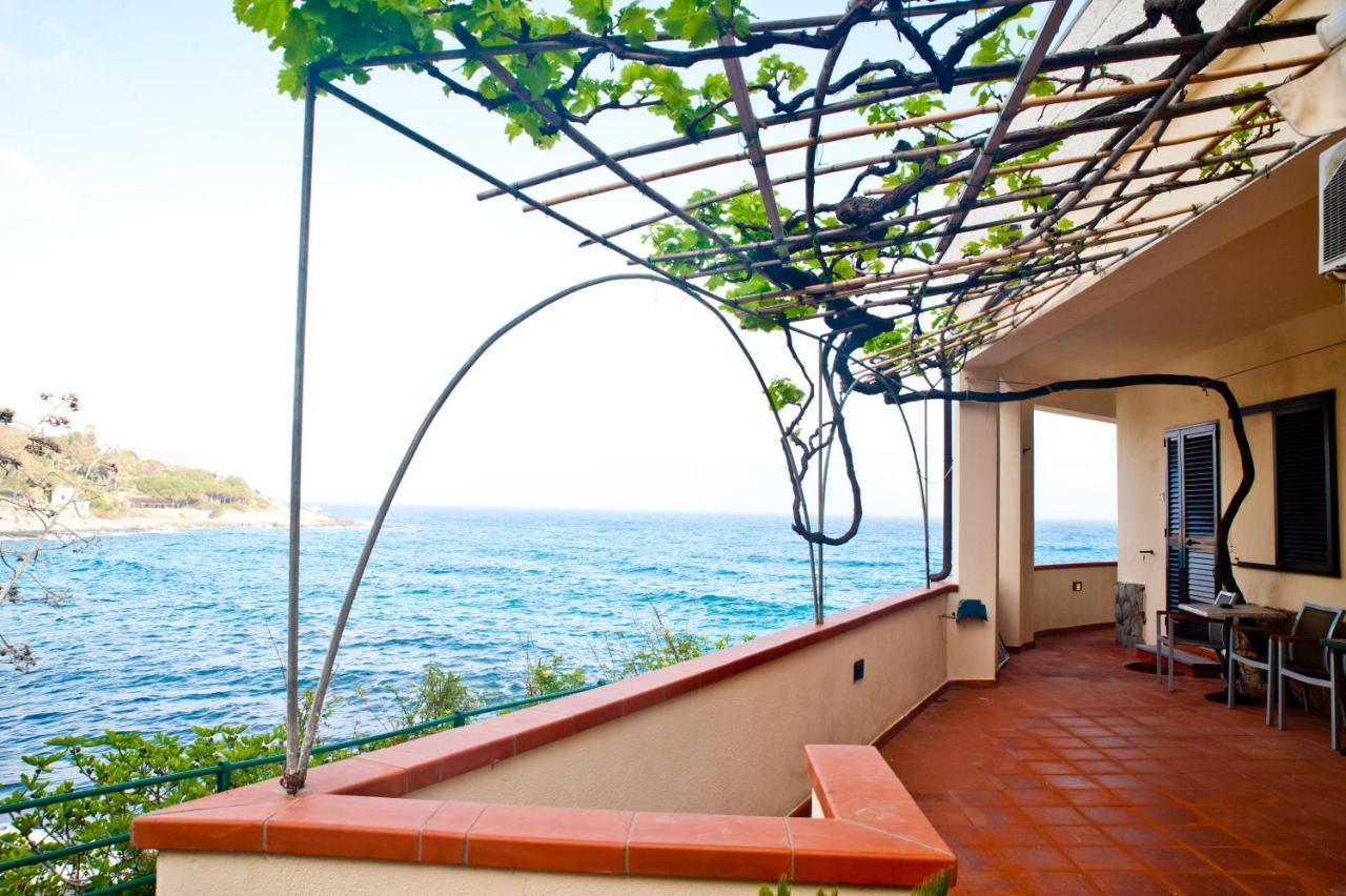 Hotel La Stella Seccheto Exterior photo